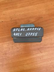 Пепельница Nissan Atlas 1999