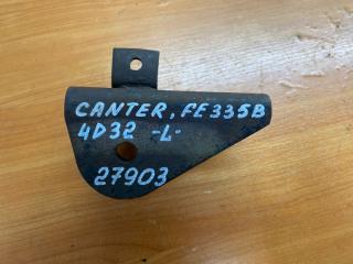 Кронштейн рессоры передний левый Mitsubishi Canter 1995