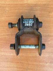 Серьга рессорная задняя Toyota ToyoAce 2003