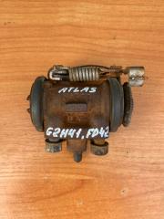 Тормозной цилиндр задний правый Nissan Atlas 1994