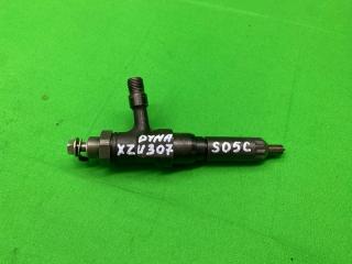 Форсунка топливная Toyota Dyna 2001