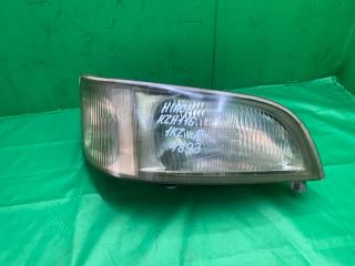 Фара правая Toyota Hiace 1999