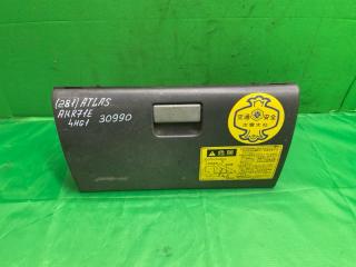 Бардачок Nissan Atlas 2000