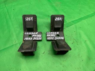 Запчасть подушка кабины задняя Nissan Condor 2007