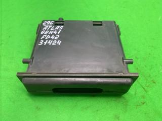 Подстаканник Nissan Atlas 1997