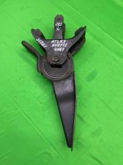 Подушка кабины задняя левая Nissan Atlas 2000