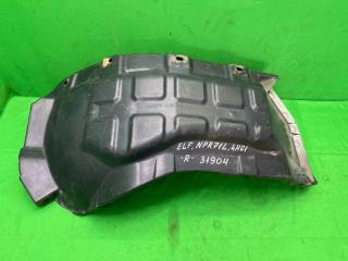 Подкрылок передний правый Isuzu Elf 1999