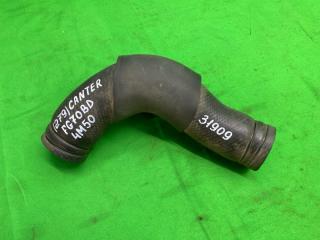 Патрубок радиатора Mitsubishi Canter 2006