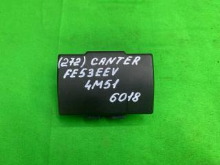 Пепельница Mitsubishi Canter 2000