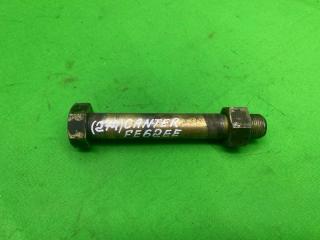 Запчасть болт рычага Mitsubishi Canter 1999