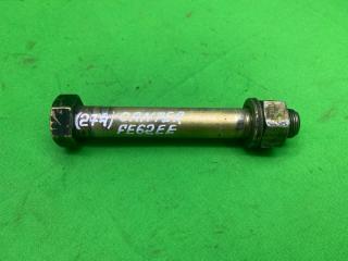 Запчасть болт рычага Mitsubishi Canter 1999