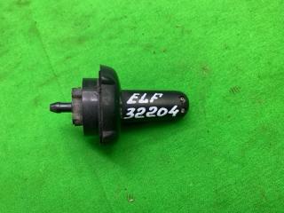 Форсунка стеклоомывателя Isuzu Elf 1995 Б/У Форсунка стеклоомывателя Isuzu Elf 1995