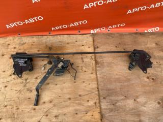 Механизм закрытия кабины Mitsubishi Canter 2002