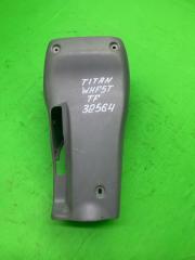 Кожух рулевой колонки верхний Mazda Titan 2003