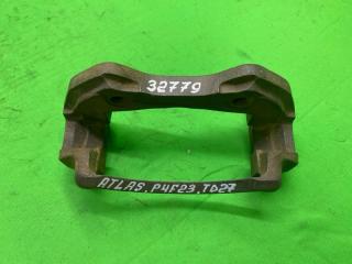 Суппорт тормозной правый Nissan Atlas 1996 Б/У Суппорт тормозной правый Nissan Atlas 1996