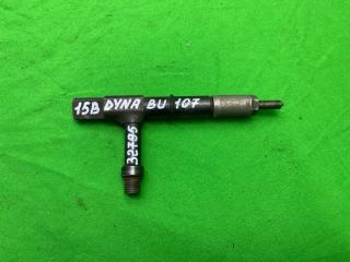 Форсунка топливная Toyota Dyna 1998