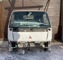 Кабина Mitsubishi Canter 2001