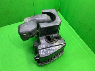 Корпус воздушного фильтра Isuzu Elf 2002