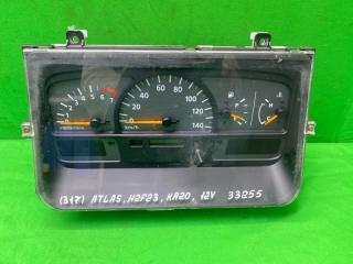 Панель приборов Nissan Atlas 2002