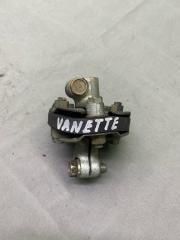 Кардан рулевой колонки Nissan Vanette 1997