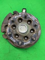 Запчасть ступица передняя правая Nissan Atlas 2011