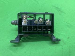 Блок предохранителей Canter 2001 FB510B 4G63