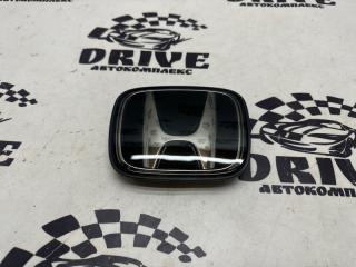 Эмблема передняя HONDA FIT