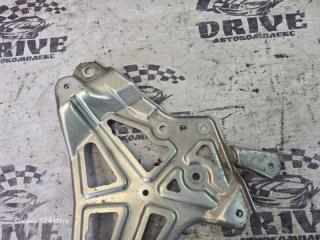 Крепление инвертора переднее Lexus RX450H GYL20W