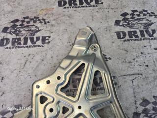 Крепление инвертора переднее RX450H GYL20W