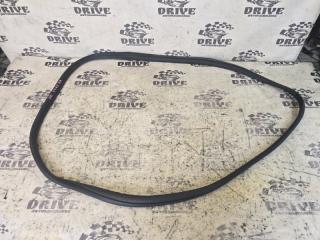 Запчасть уплотнитель проема двери задний правый HONDA VEZEL 2014