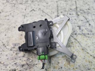 Запчасть сервопривод заслонок печки HONDA VEZEL 2014