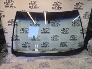 Запчасть стекло лобовое переднее Lexus GS350