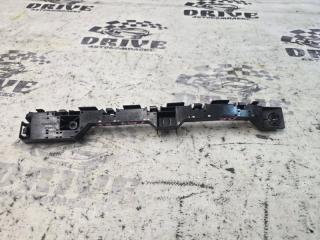 Крепление бампера заднее правое HONDA VEZEL 2014