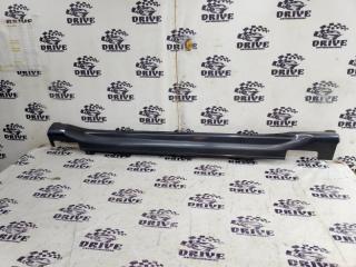 Накладка на порог правая HONDA VEZEL 2014