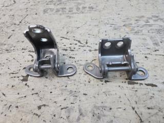 Фото запчасти петля двери задняя правая HONDA SHUTTLE 2015 контрактная запчасть Запчасть петля двери задняя правая HONDA SHUTTLE 2015