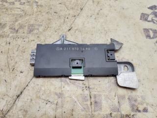 Запчасть антенный усилитель Mercedes-Benz E-Class