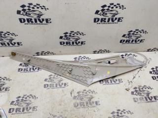 Накладка на стойку кузова задняя правая E-Class W211