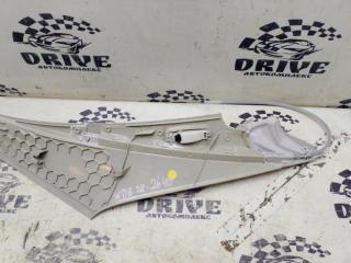 Накладка на стойку кузова задняя правая E-Class W211