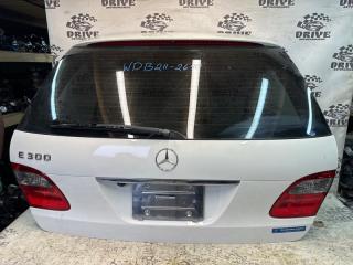 Дверь багажника задняя Mercedes-Benz E-Class