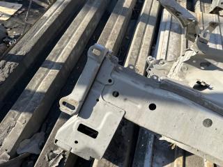 Лонжерон передний правый TOYOTA PRIUS ZVW30