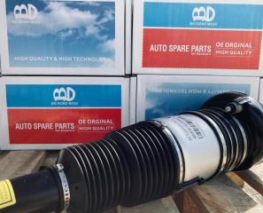 Пневмобаллон передний Audi Q7 4M0616039AD новая