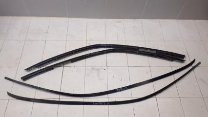 Фото запчасти молдинг накладка Subaru Impreza WRX 2005 Б/У запчасть Запчасть молдинг накладка Subaru Impreza WRX 2005