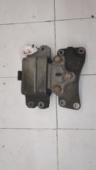 Опора двигателя левая Audi TT Б/У Опора двигателя левая Audi TT