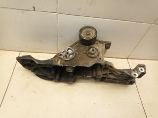 Запчасть кронштейн компрессора Land Rover Defender 07-15