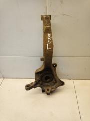 Кулак передний левый Dodge stratus 2004