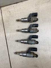 Фото запчасти форсунка топливная Volkswagen golf 5 2005 Б/У запчасть Запчасть форсунка топливная Volkswagen golf 5 2005