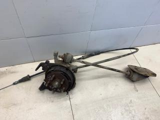 Кулак задний левый Dodge Stratus 2002