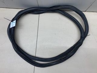 Уплотнительные резинки двери задние левые Volkswagen Jetta 2013