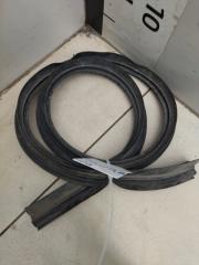 Запчасть уплотнитель LADA Priora 217030 2010