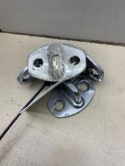 Фото запчасти ответная часть замка двери Volkswagen Passat B5+ 2002 Б/У запчасть Запчасть ответная часть замка двери Volkswagen Passat B5+ 2002